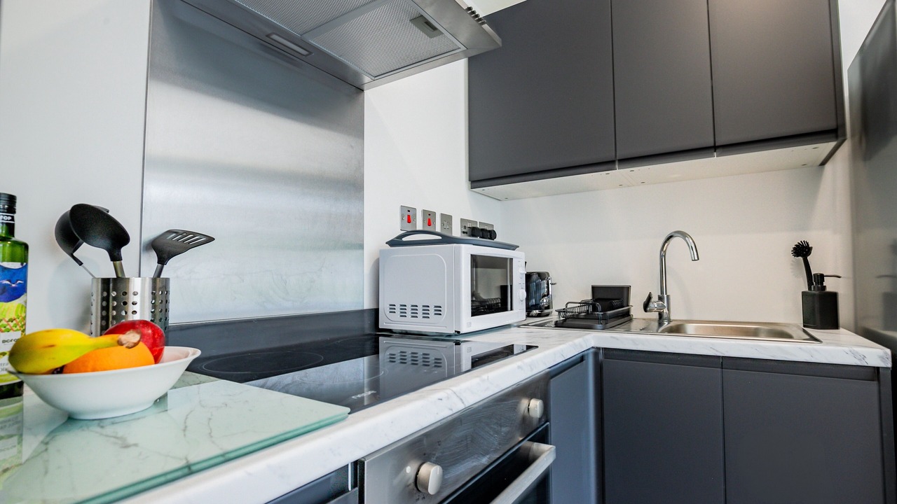 Photo of Kitchen in Caterham