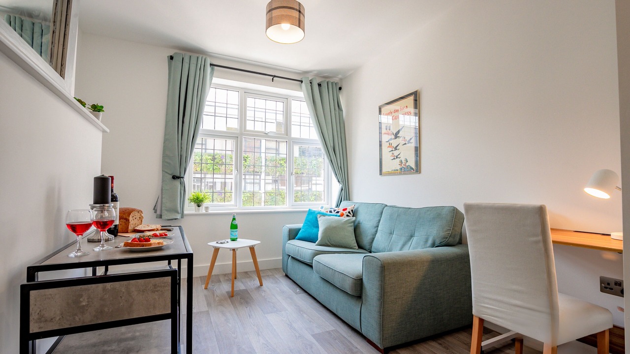 Photo of Others in Caterham