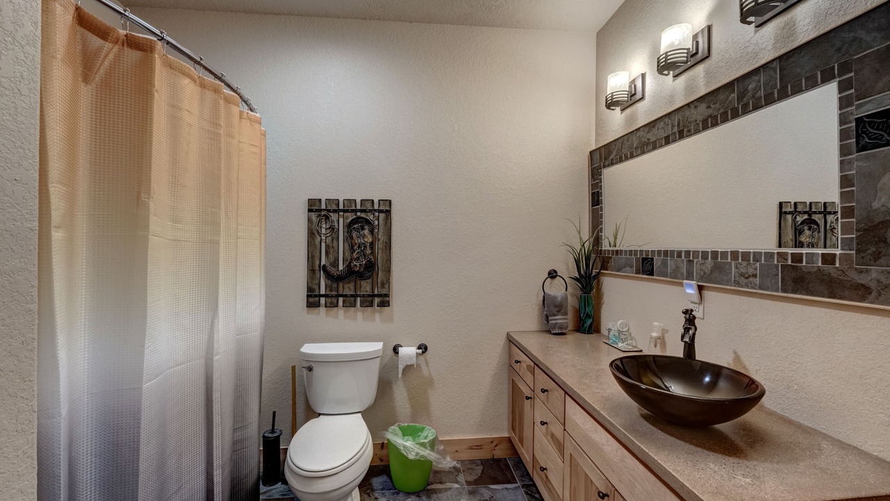 Photo of Bathroom in Lead