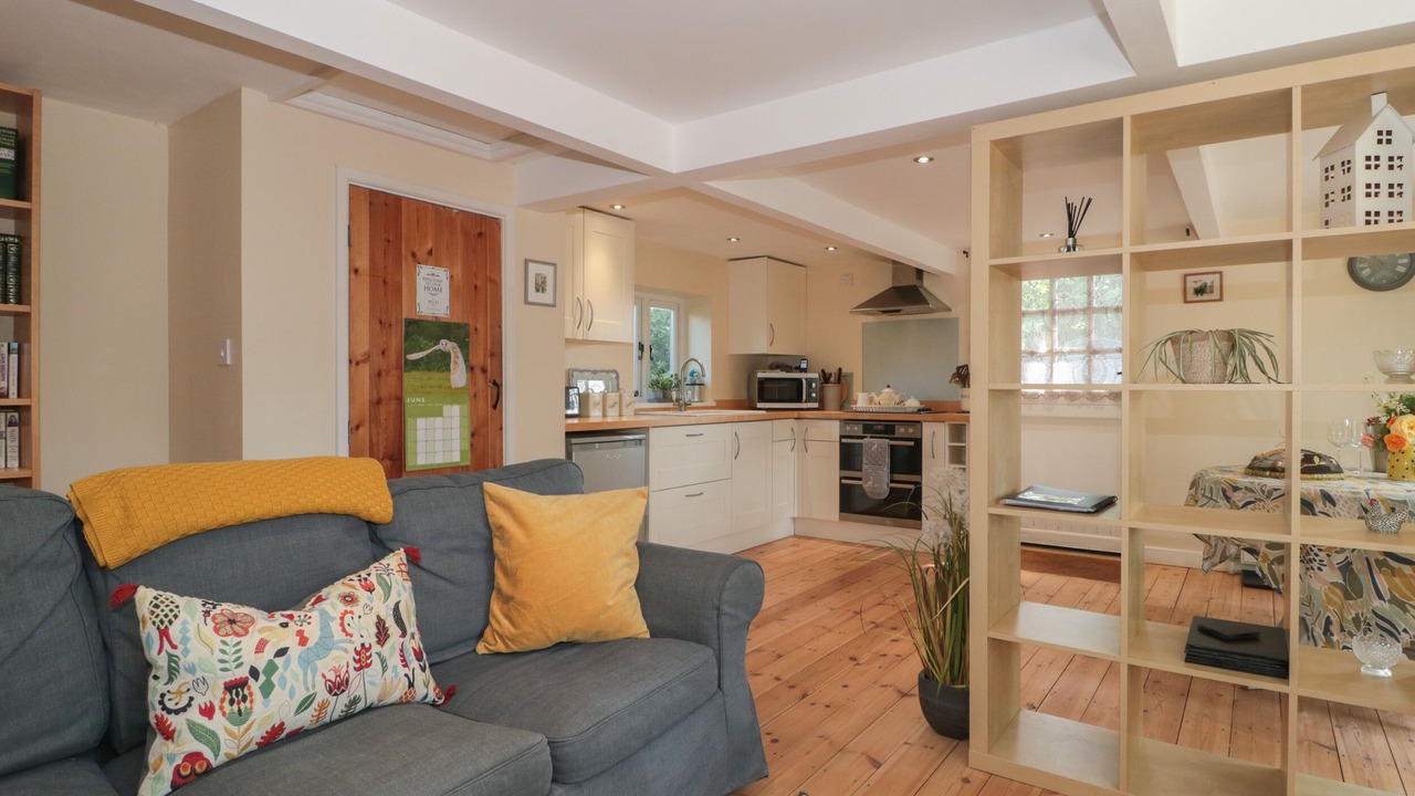 Photo of Livingroom in Honiton