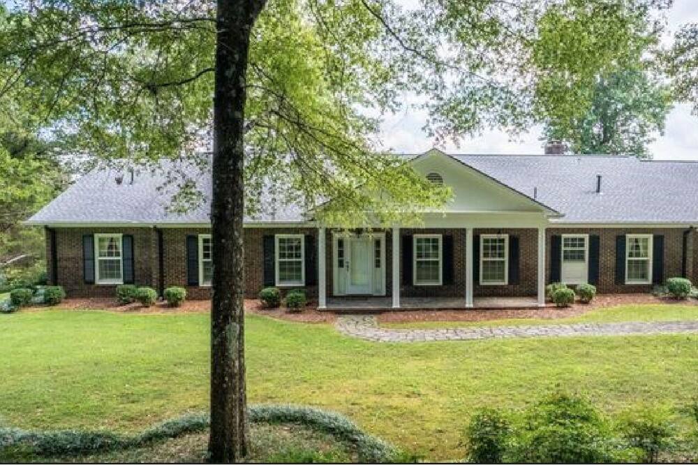 Photo of Outdoor in Summerville