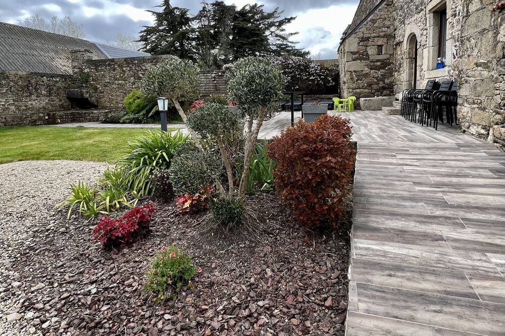 Photo of Outdoor in Plougoulm