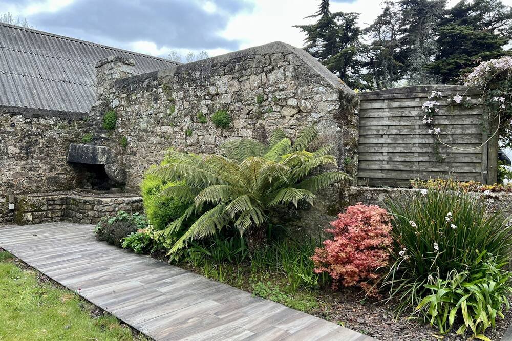 Photo of Outdoor in Plougoulm