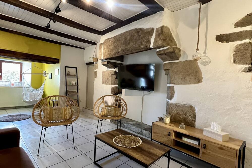 Photo of Others in Plougoulm