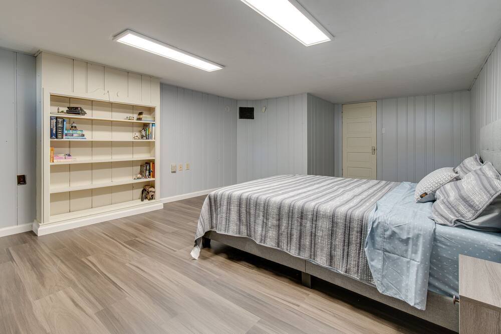 Photo of Bedroom in Champaign