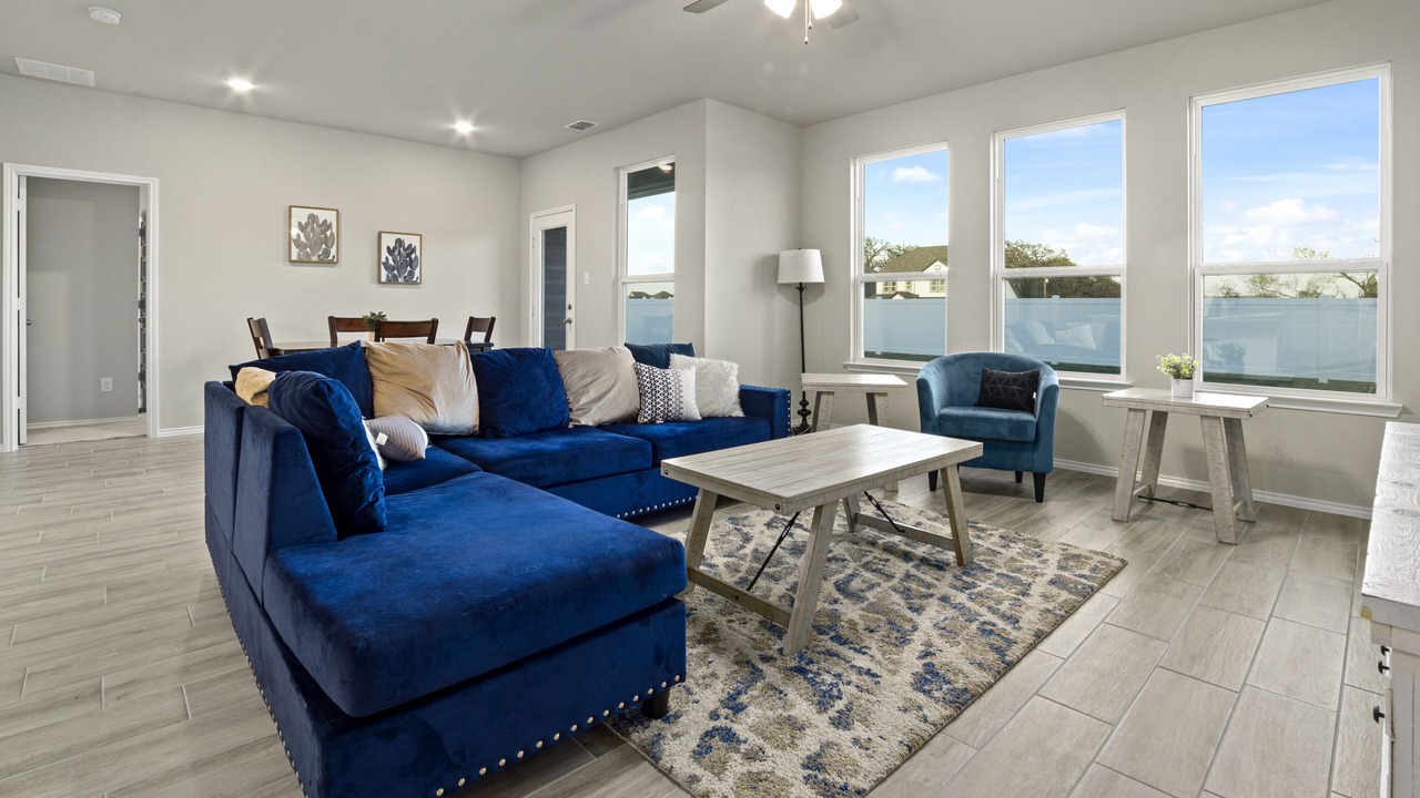 Photo of Livingroom in Lincoln Park
