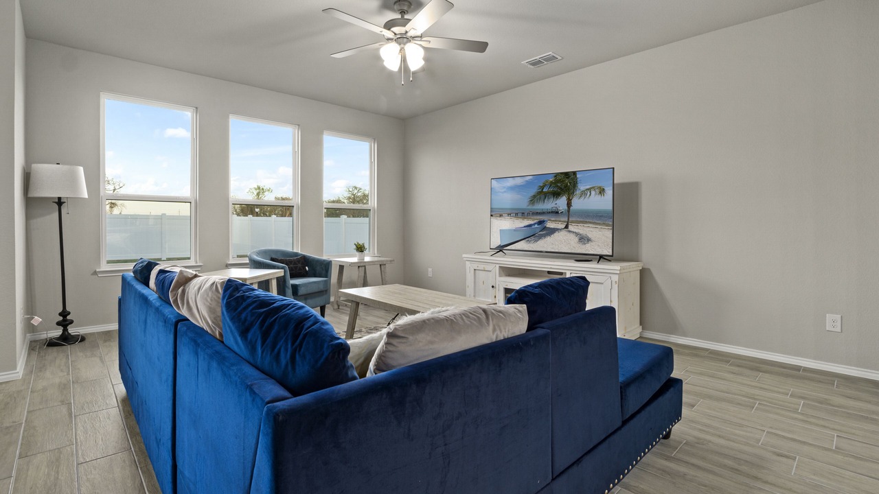 Photo of Livingroom in Lincoln Park