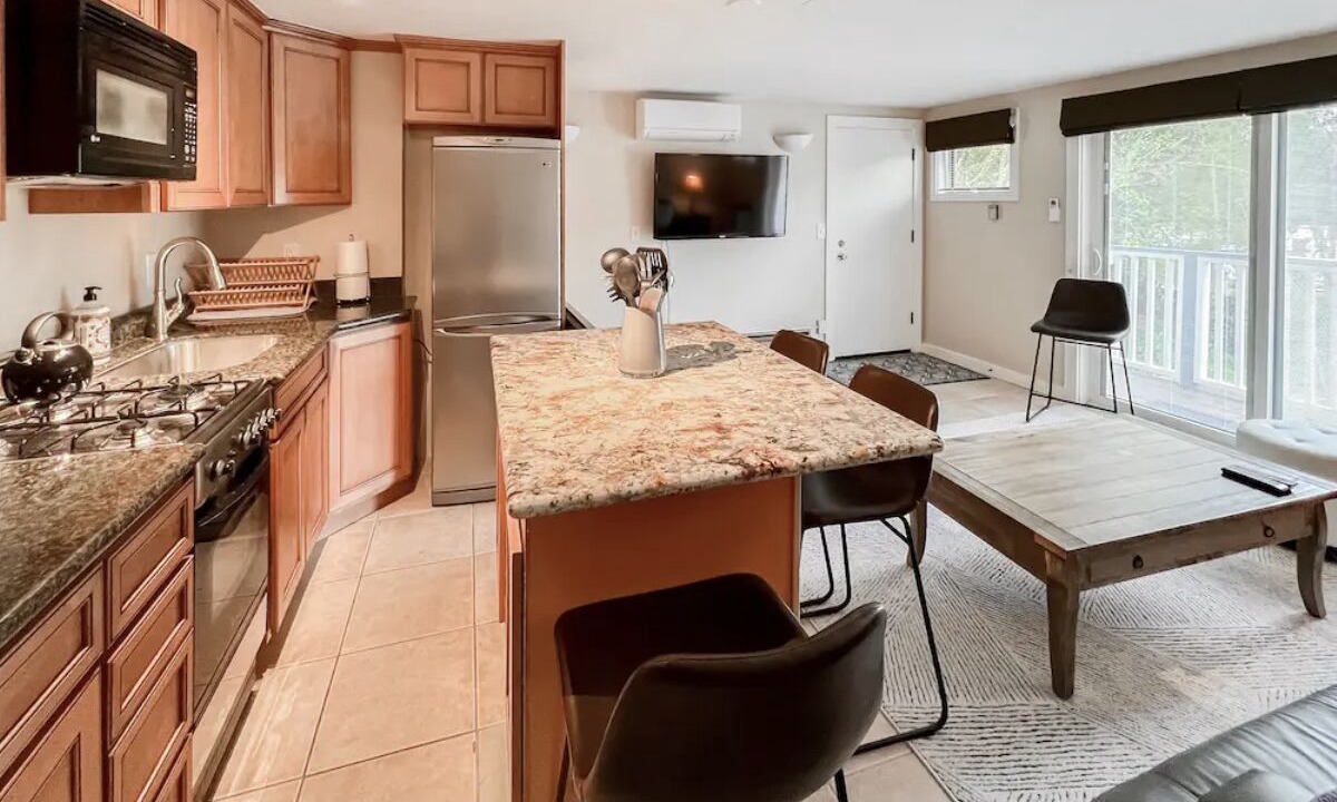 Photo of Kitchen in Greenbrae