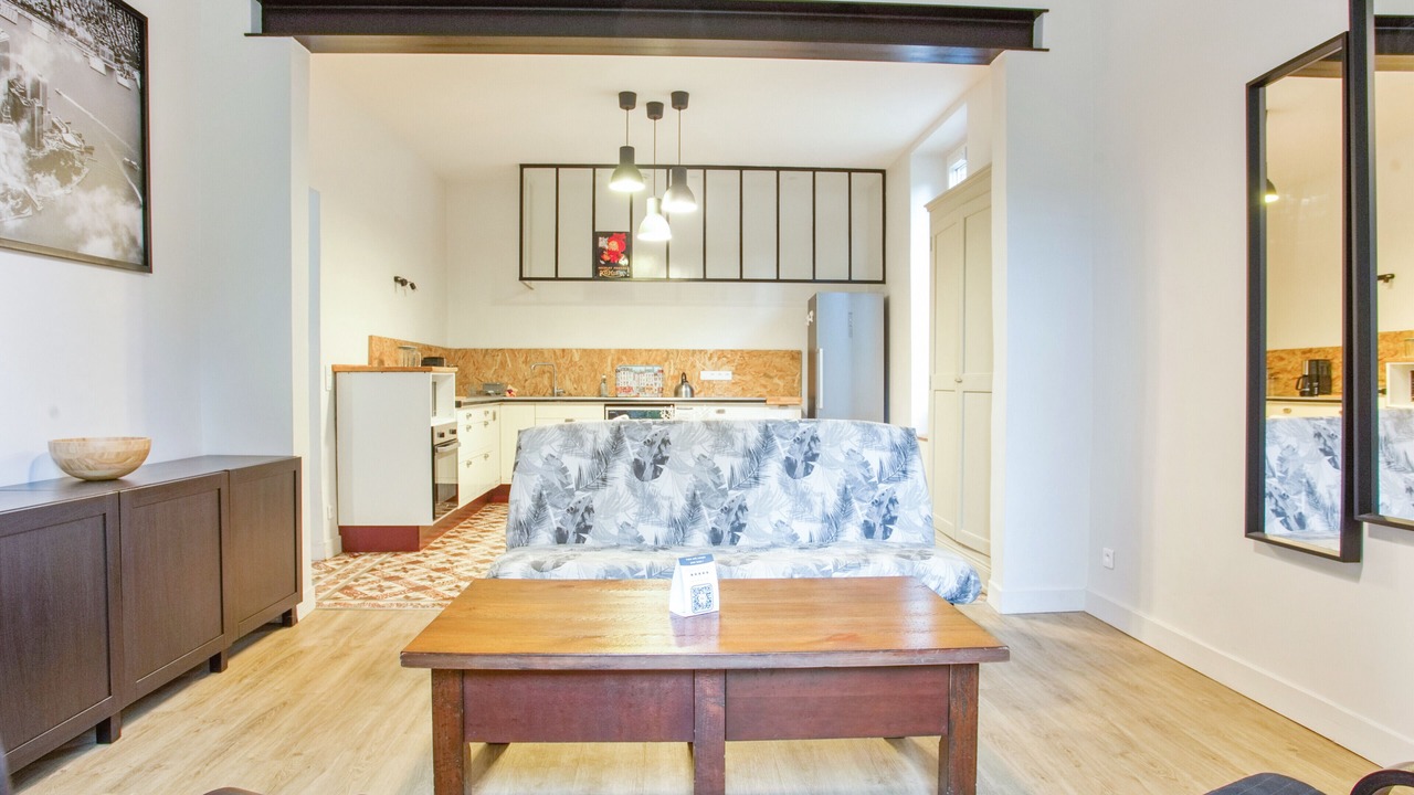 Photo of Others in Avignon