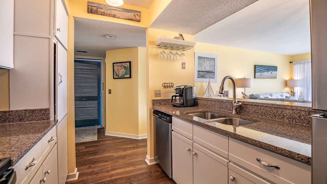 Photo of Kitchen in Beachwalk