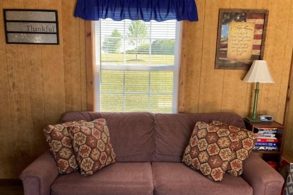 Photo of Livingroom in Leasburg