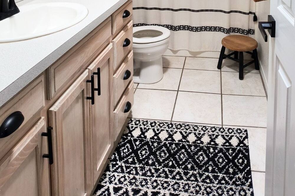 Photo of Bathroom in Hobbs