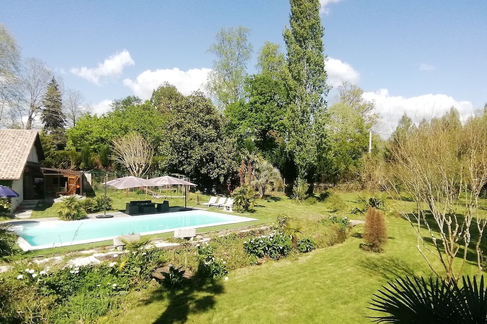 Photo of Outdoor in Candresse