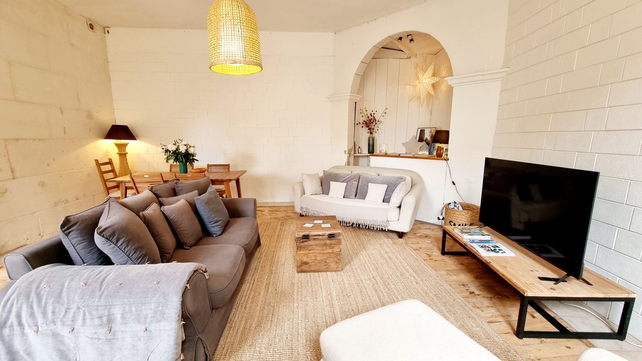 Photo of Livingroom in Jarnac