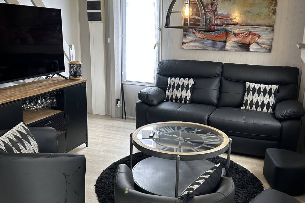 Photo of Livingroom in Merville-Franceville-Plage