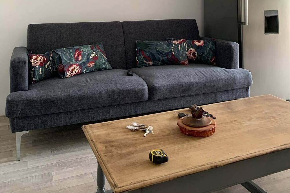 Photo of Livingroom in Garigny