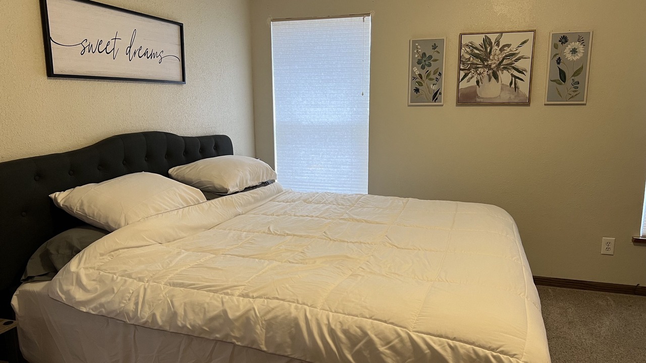 Photo of Bedroom in Whitetail