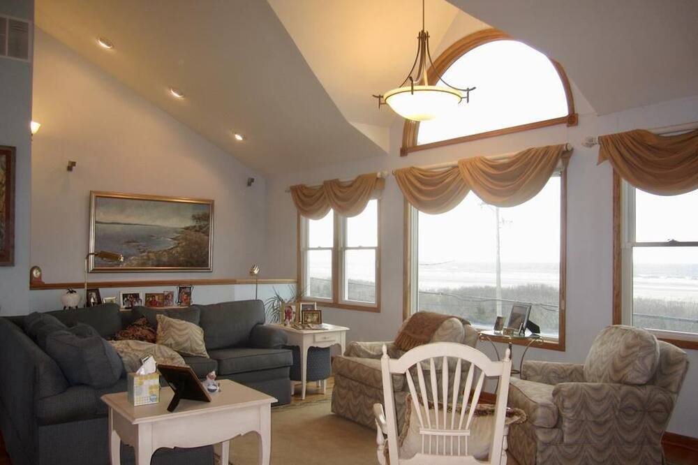 Photo of Livingroom in Strathmere