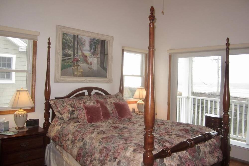 Photo of Bedroom in Strathmere