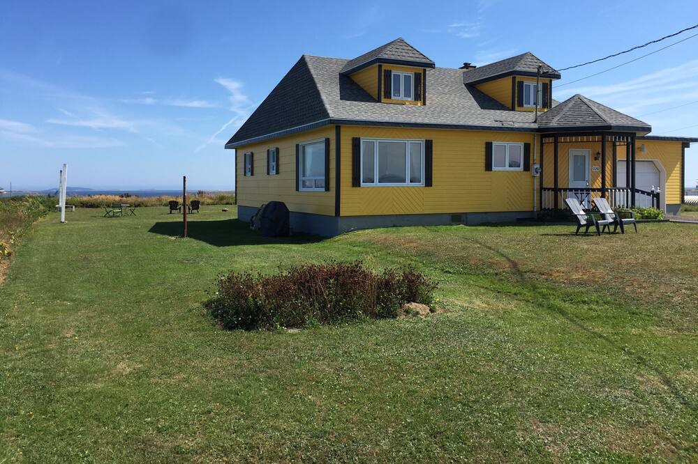 Photo of Outdoor in Pointe-aux-Loups