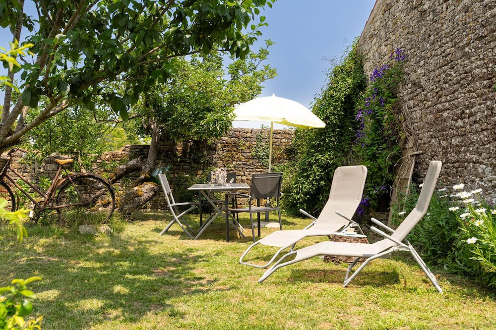 Photo of Outdoor in Saint-Juire-Champgillon
