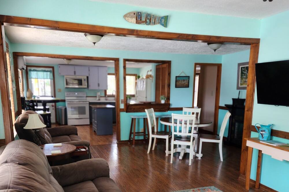 Photo of Livingroom in Steinhatchee