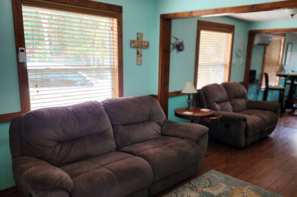 Photo of Livingroom in Steinhatchee