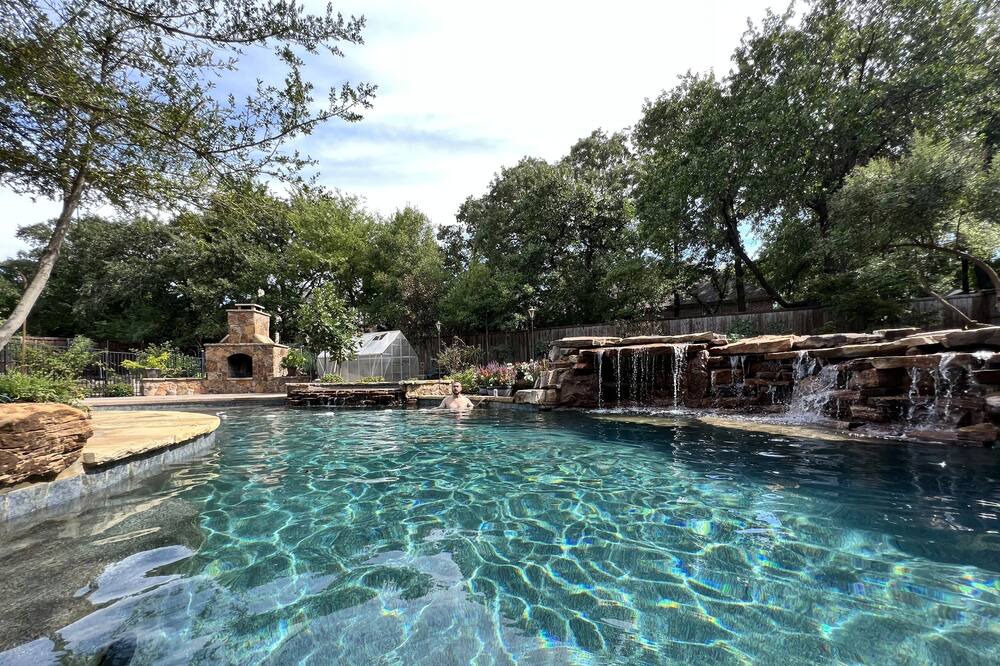 Photo of Outdoor in Denton