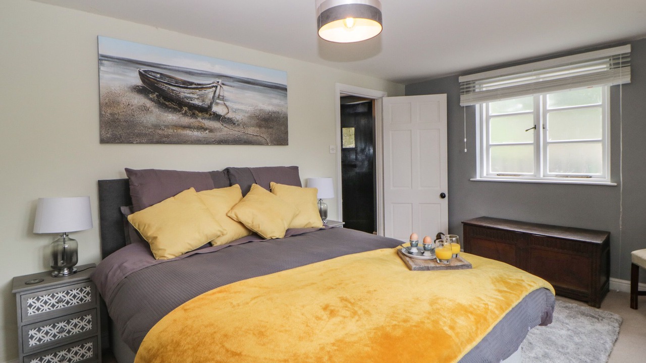 Photo of Others in Tavistock