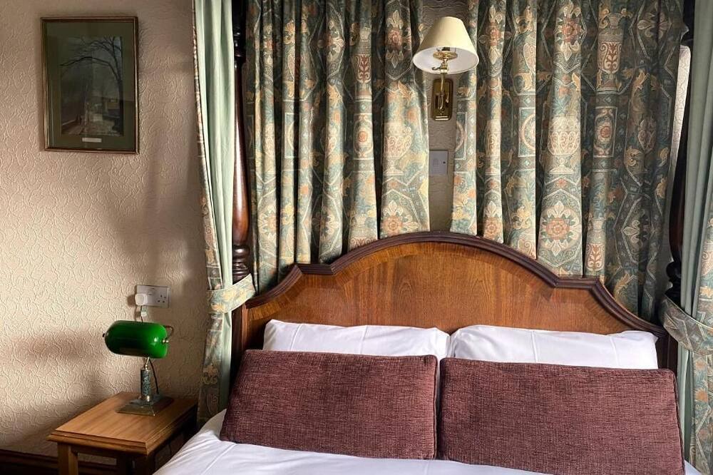 Photo of Bedroom in Brighouse