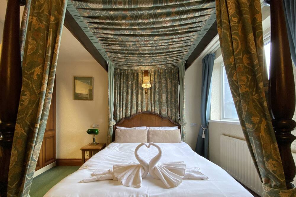 Photo of Bedroom in Brighouse