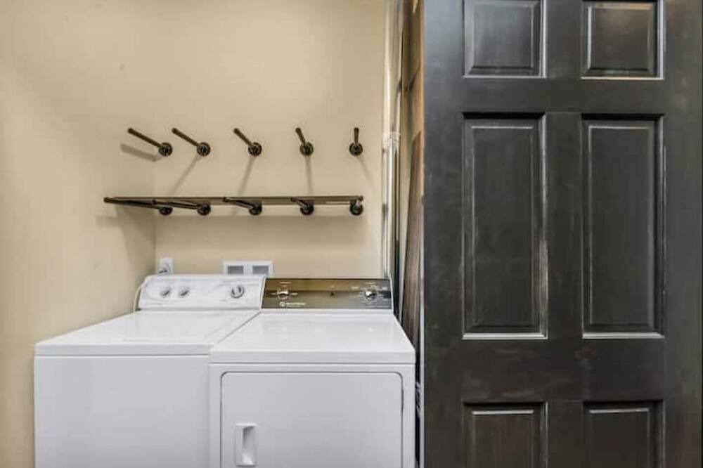 Photo of Others in Cascade