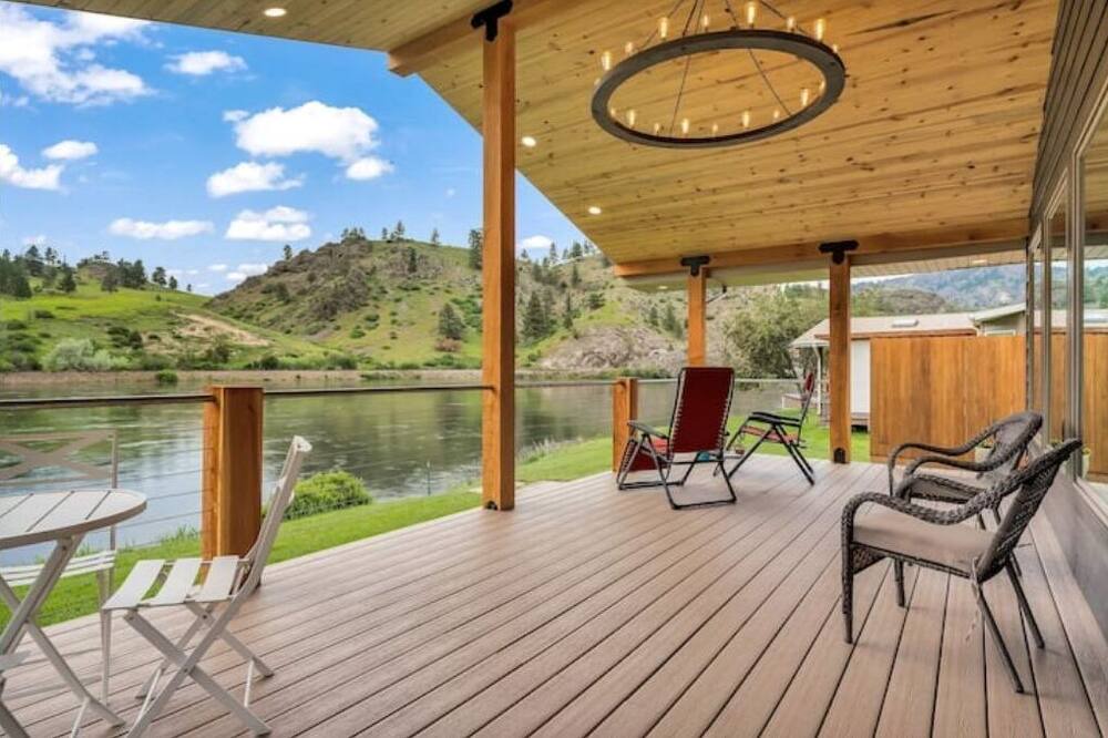 Photo of Patio Balcony in Cascade