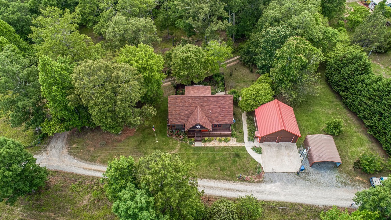 Photo of Outdoor in Mineral Bluff