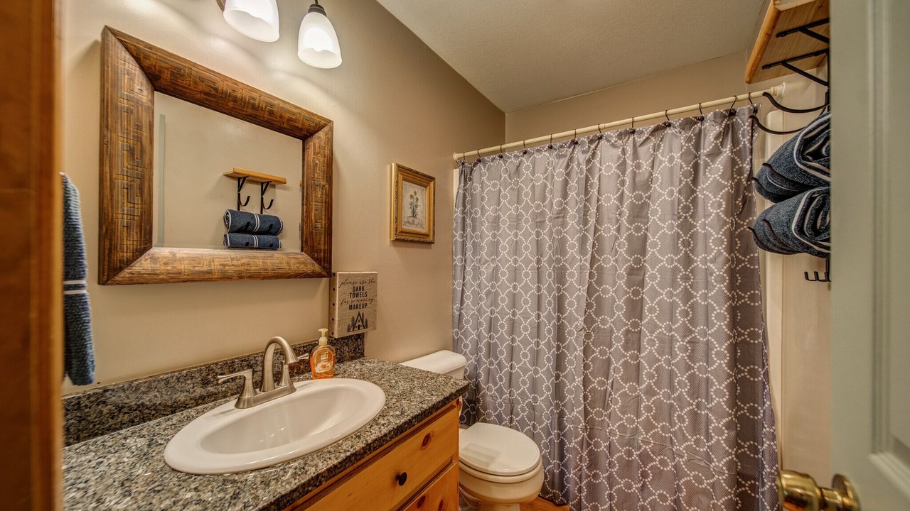 Photo of Others in Mineral Bluff