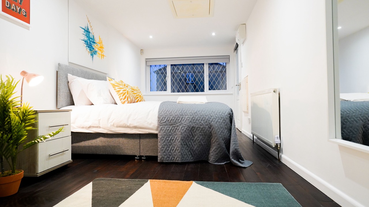 Photo of Others in Tea Green