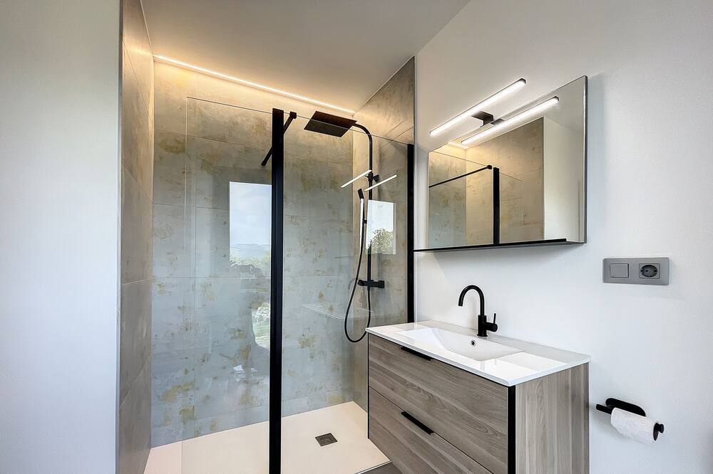 Photo of Bathroom in Irun