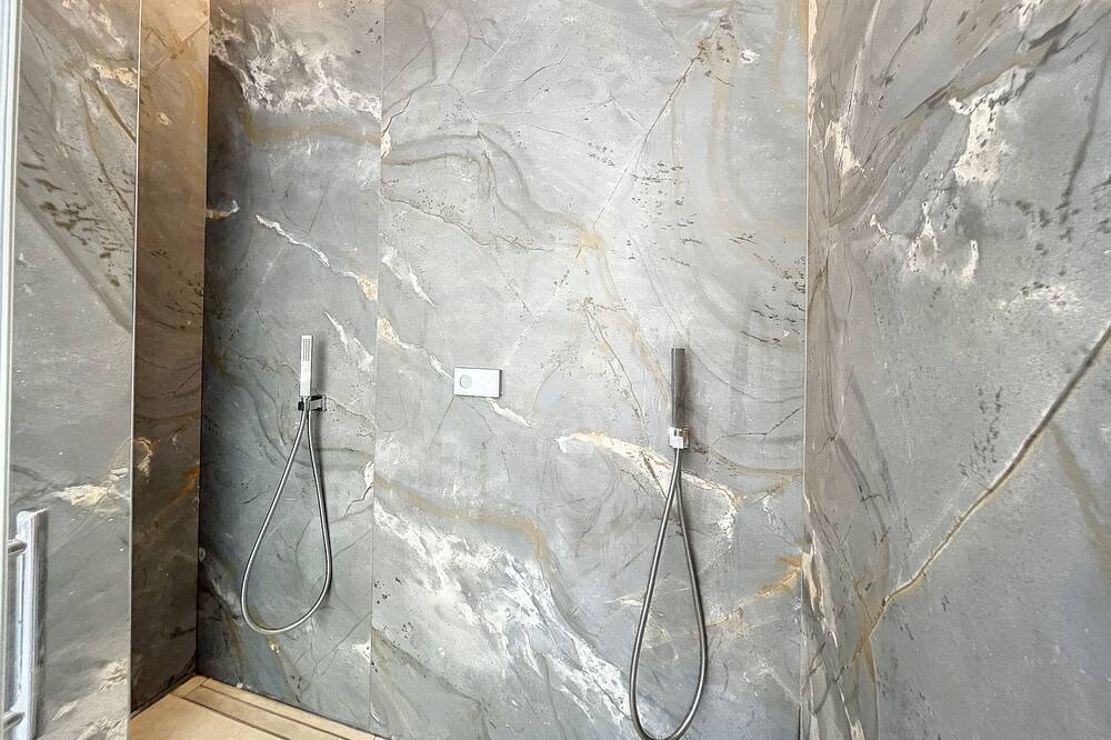 Photo of Bathroom in Irun