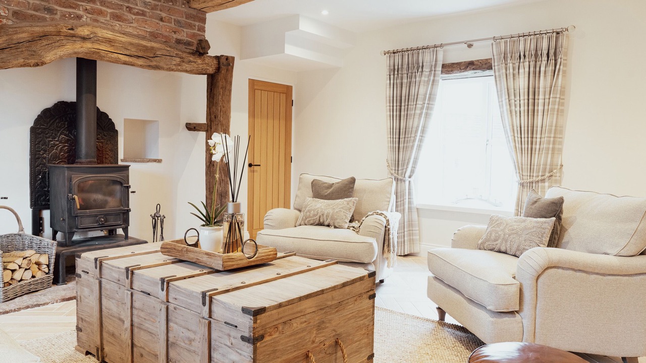 Photo of Livingroom in Sutton