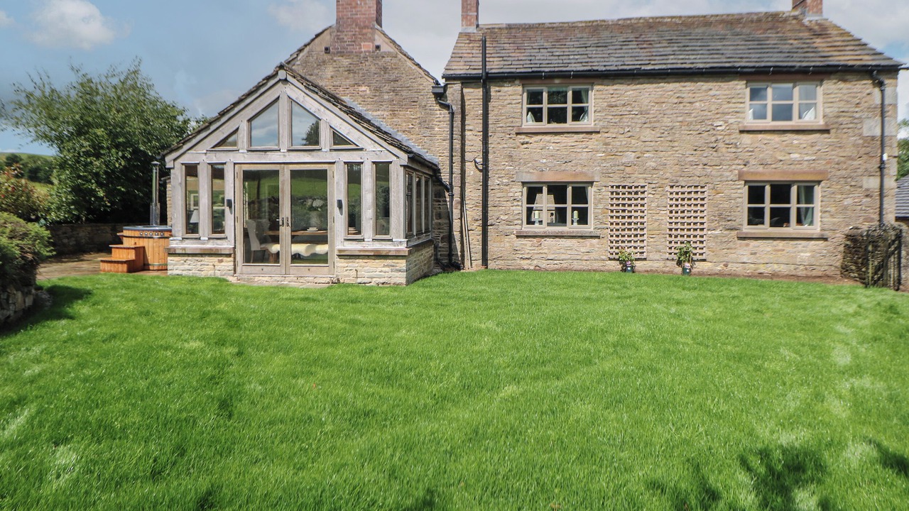 Photo of Outdoor in Sutton