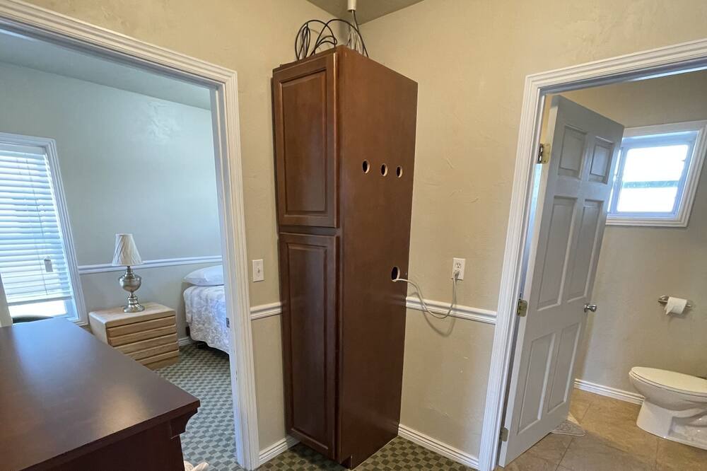 Photo of Bathroom in Meeker