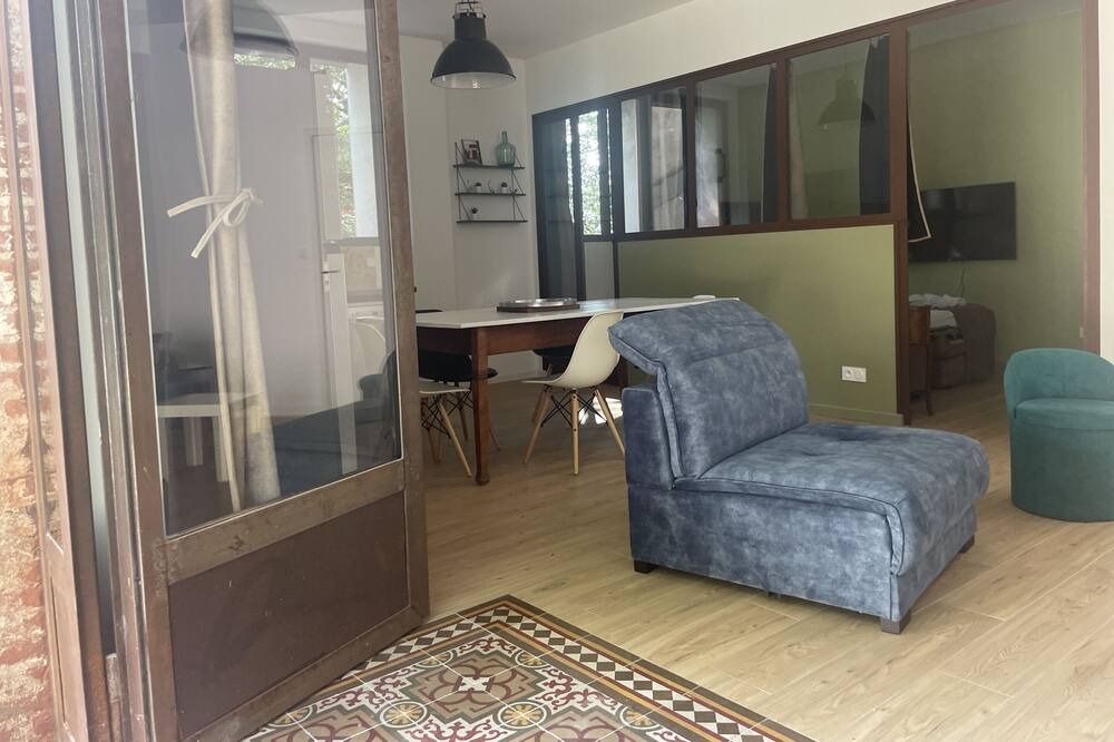 Photo of Bedroom in Saint-Genis