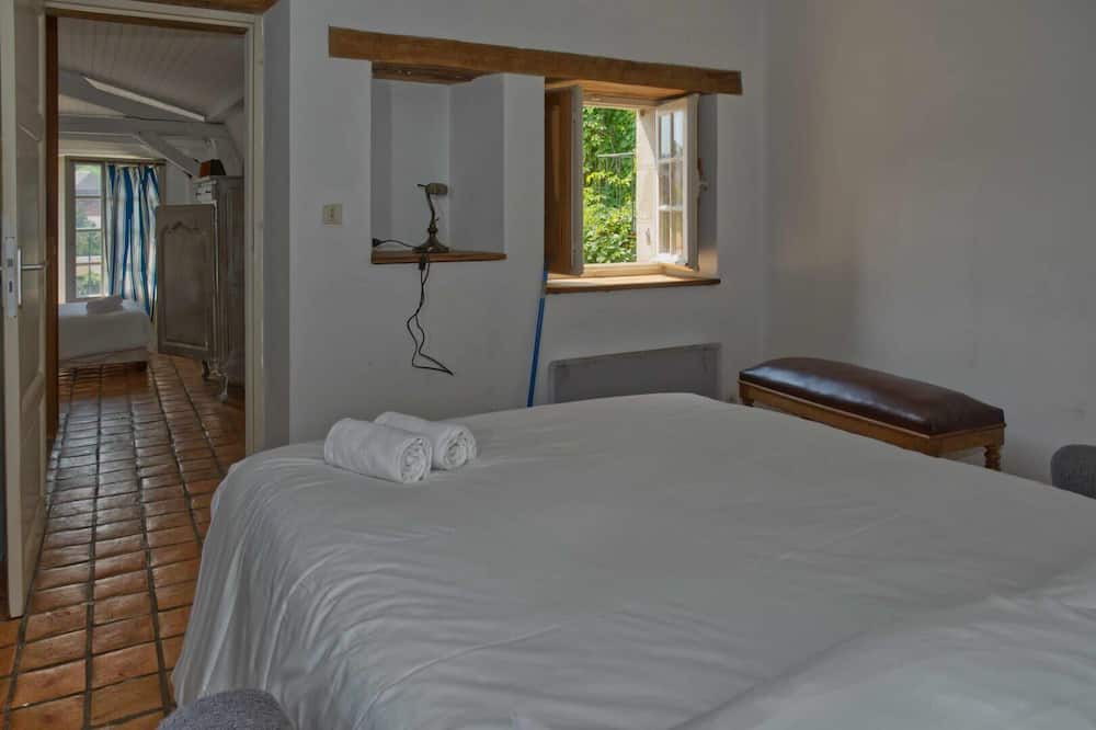 Photo of Bedroom in Ferriere-Larcon