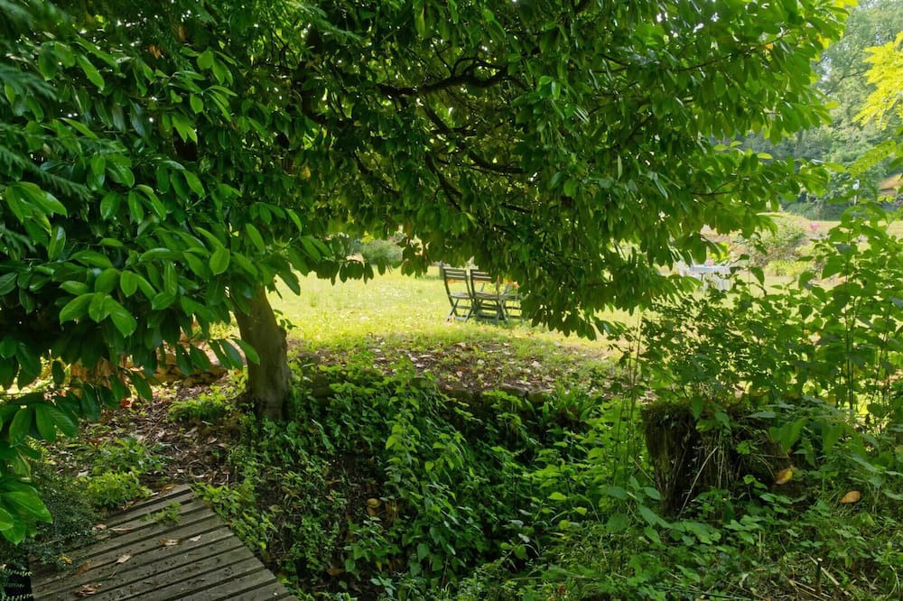 Photo of Outdoor in Ferriere-Larcon