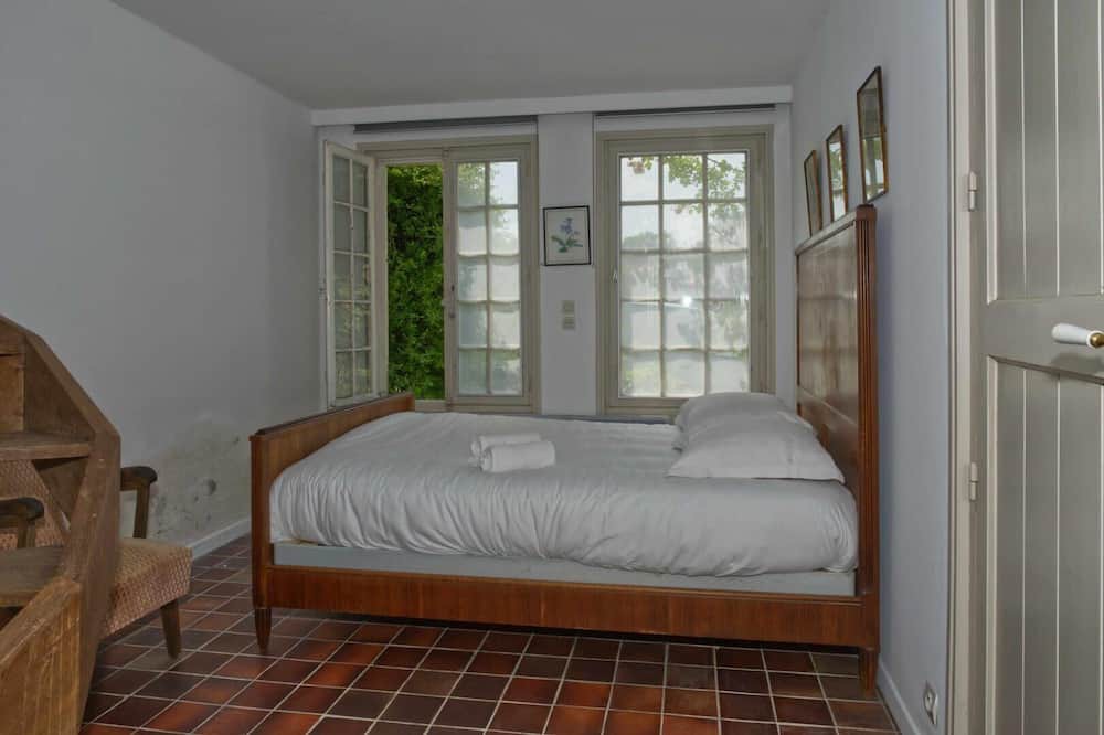 Photo of Bedroom in Ferriere-Larcon