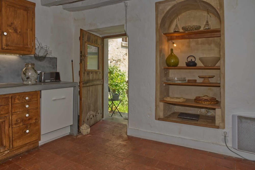 Photo of Kitchen in Ferriere-Larcon