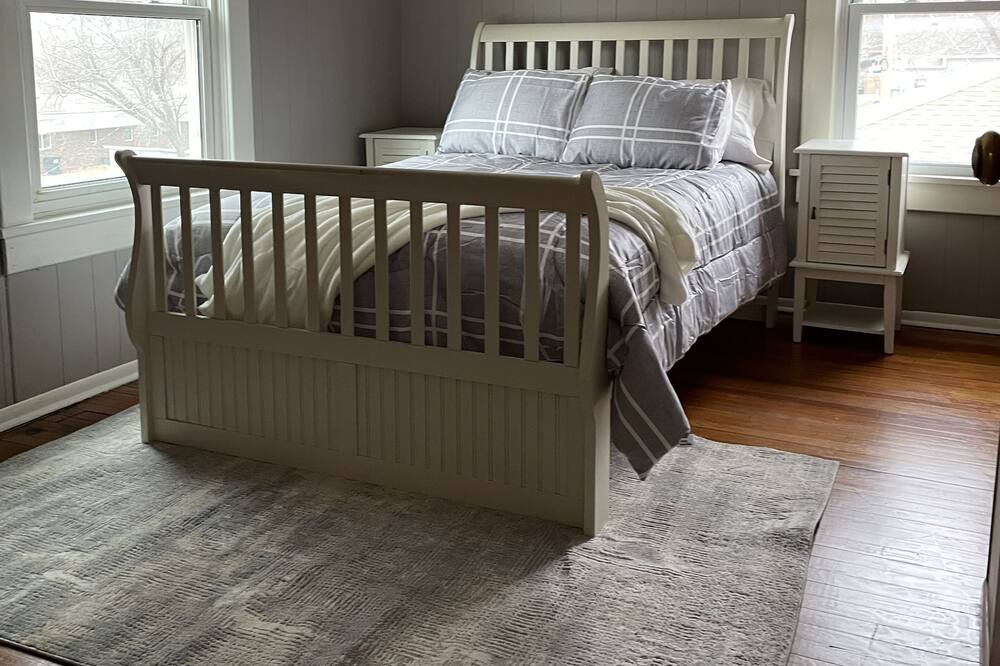 Photo of Bedroom in Syracuse