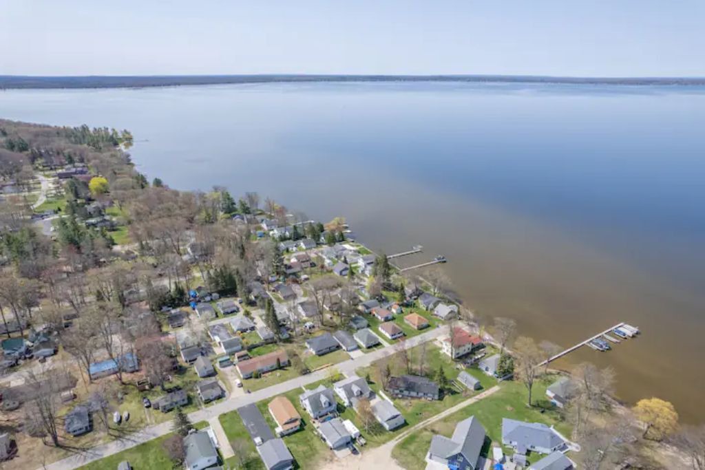 Photo of Others in Houghton Lake
