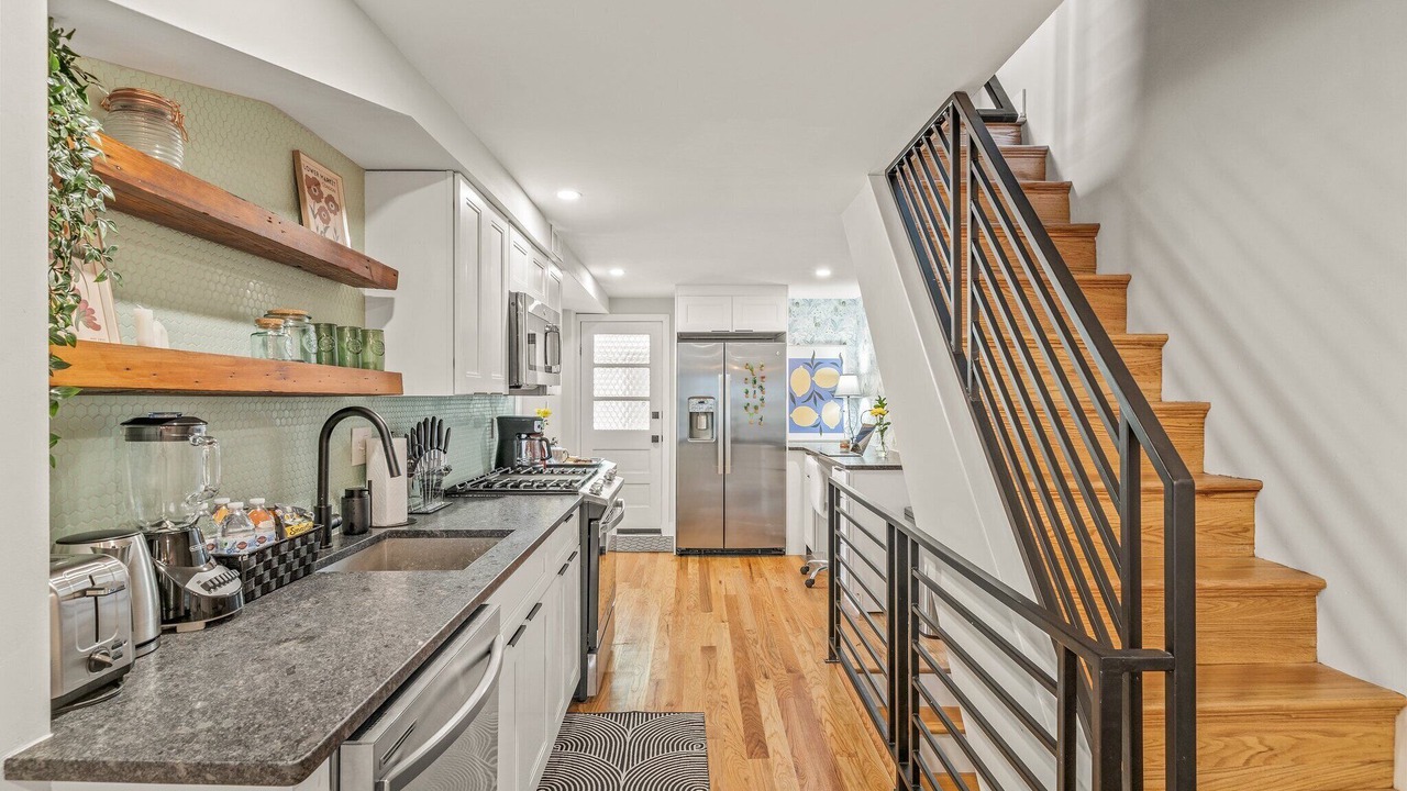 Photo of Others in Passyunk Square