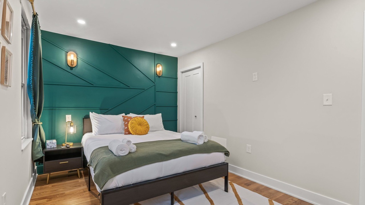 Photo of Others in Passyunk Square